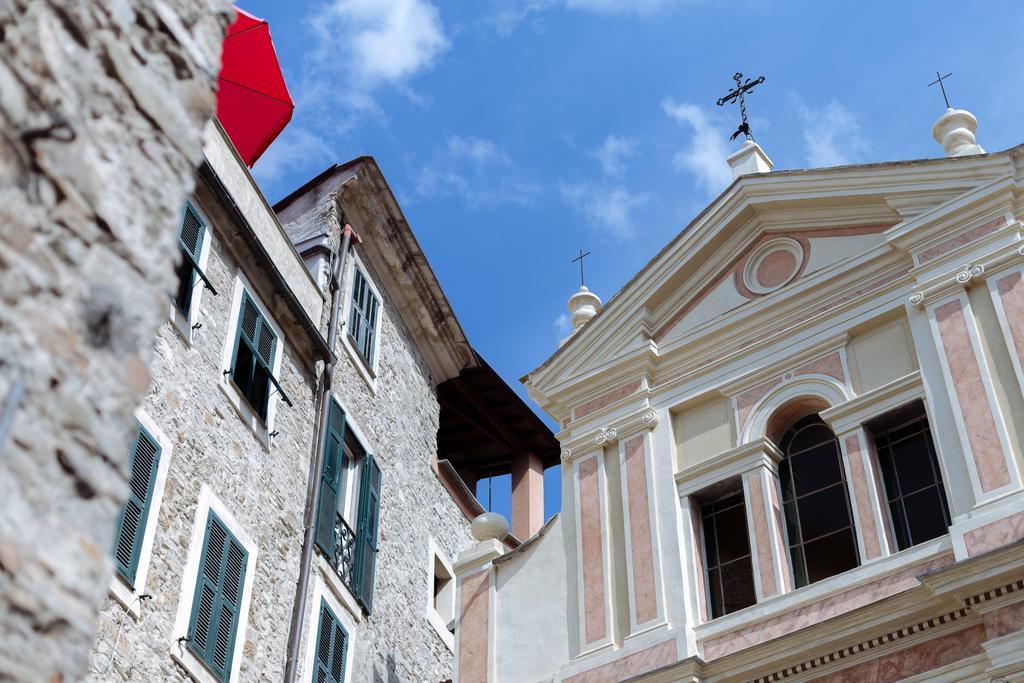 Dussaiga - Camera Del Fiordaliso Hotel Dolceacqua Exterior photo